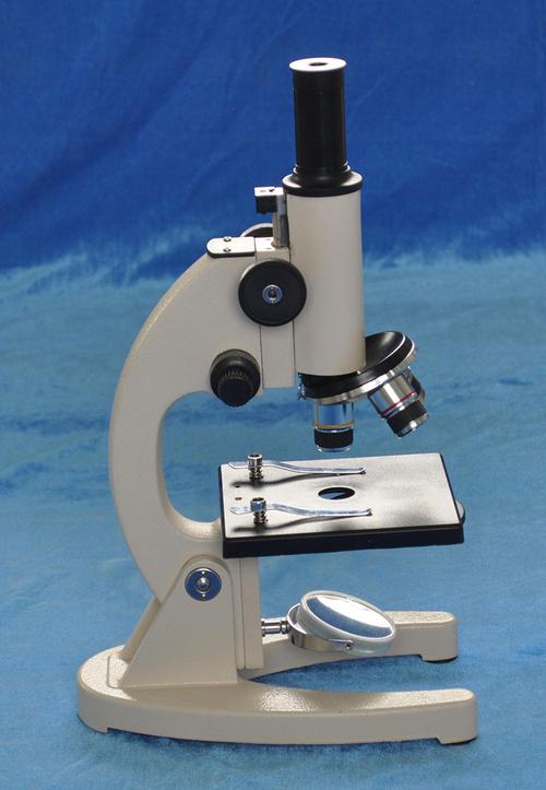 普通光学显微镜的相关图片